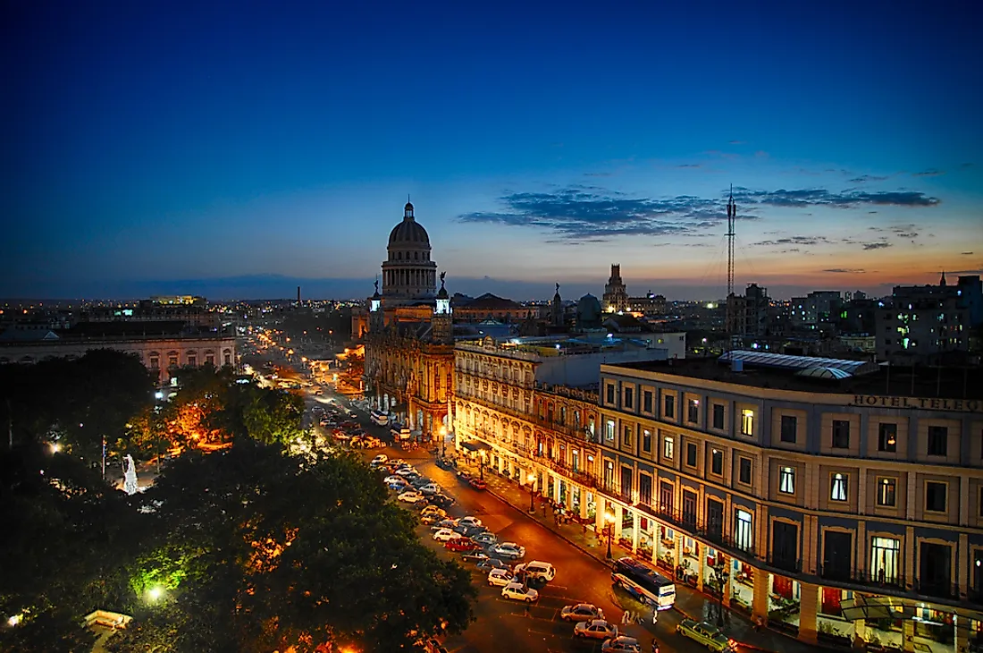 A nightview of Havana.