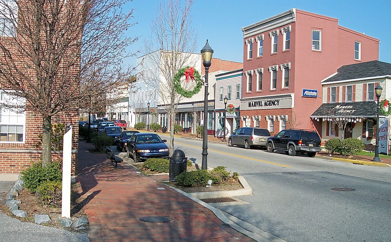 Downtown street Milford, Delaware. Image credit Tim Kiser (w:User:Malepheasant), CC BY-SA 2.5 <https://creativecommons.org/licenses/by-sa/2.5>, via Wikimedia Commons
