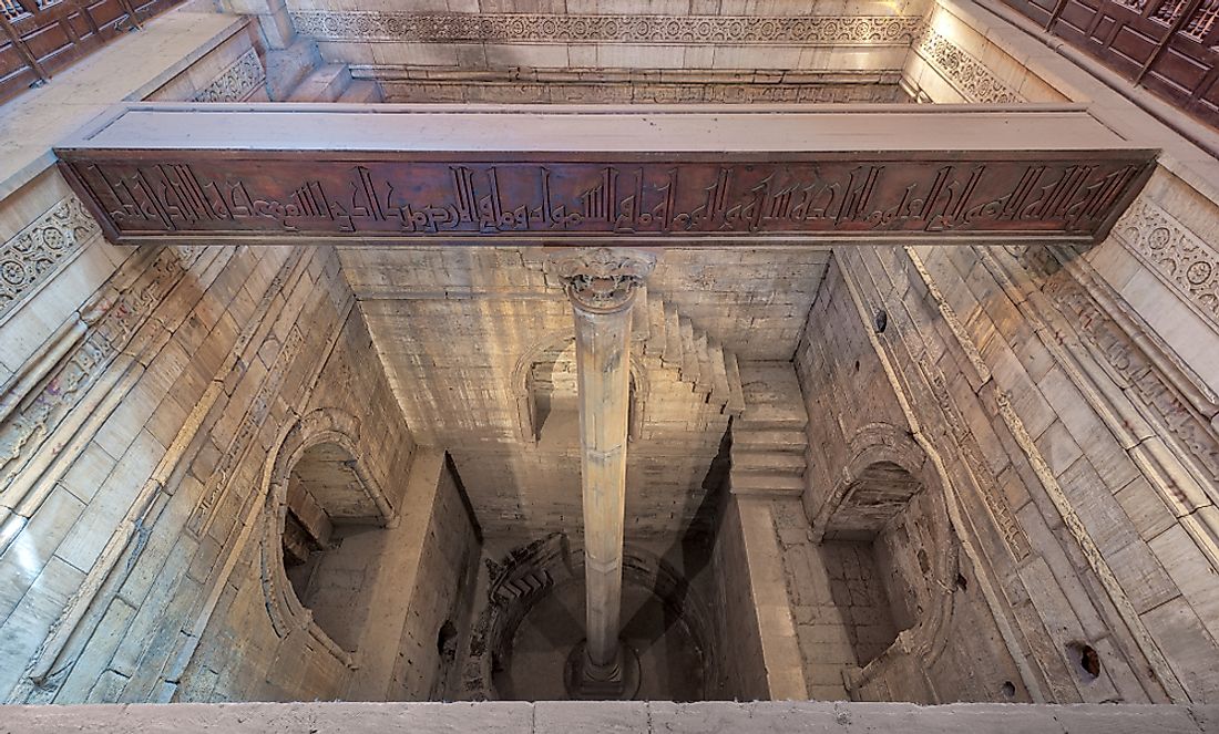 The Nilometer of Rhoda Island in Cairo. Editorial credit: Khaled ElAdawy / Shutterstock.com