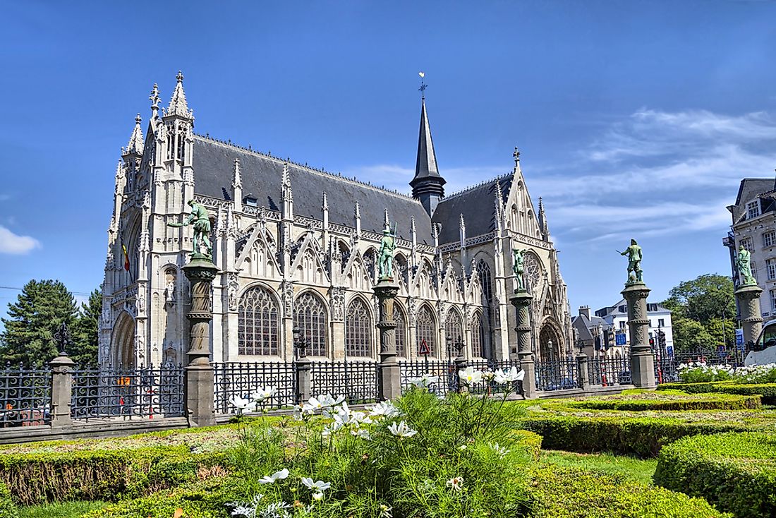 Una catedral católica en Bruselas, Bélgica.