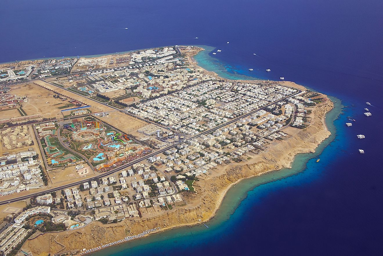 The city of Sharm El Sheikh on the Red Sea coastline. Image credit: Oshchepkov Dmitry/Shutterstock.com