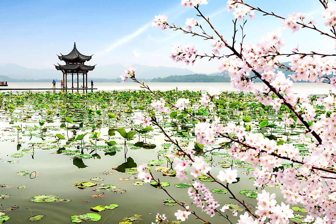 The famous West Lake in Hangzhou, China. 