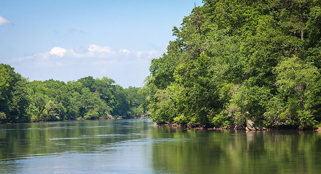 Chattahoochee River is the largest river running through the state of Georgia. 