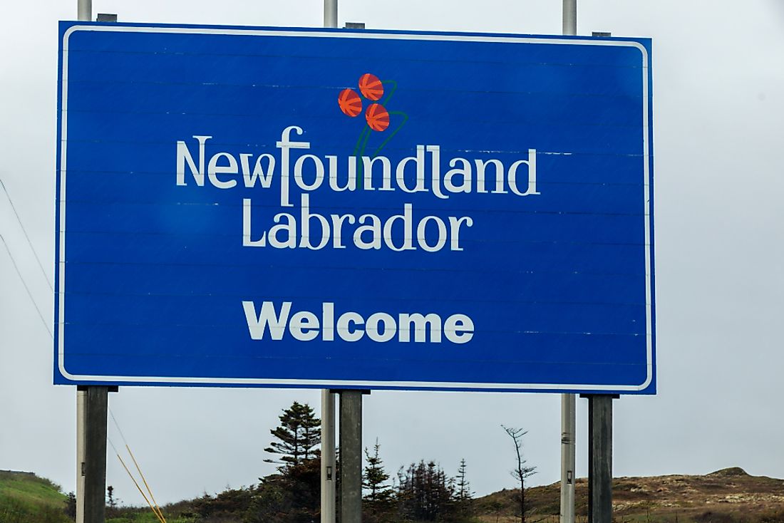 A sign welcoming visitors to Newfoundland and Labrador. 
