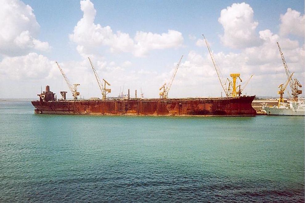 The​ ​oil tanker Seawise Giant​, the longest ship ever built.