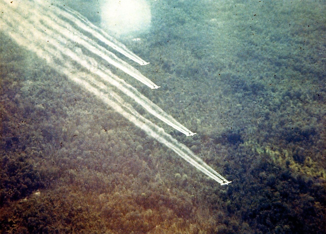 Defoliant spray run, part of Operation Ranch Hand, during the Vietnam War by UC-123B Provider aircraft. Image credit: USAF/Public domain