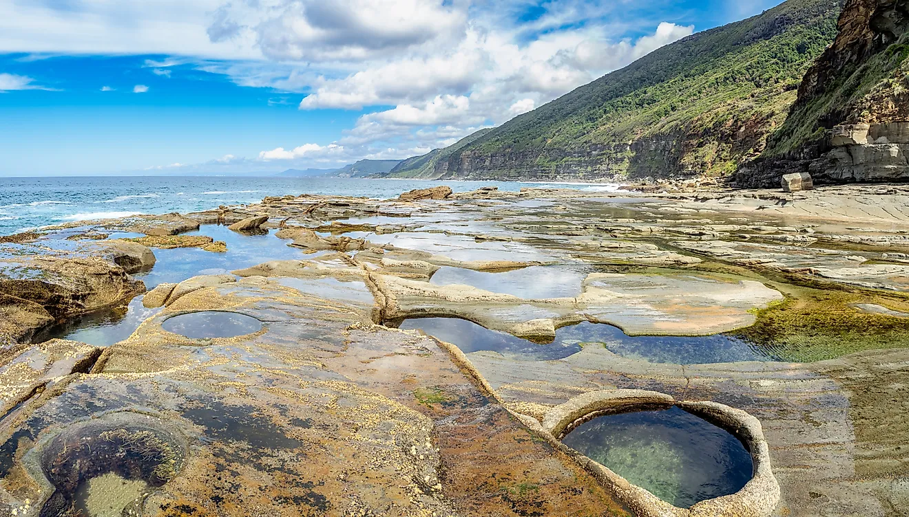 Figure 8 pools in Royal National Park near Lilyvale, Australia. Credit: Marisa Estivill / Shutterstock