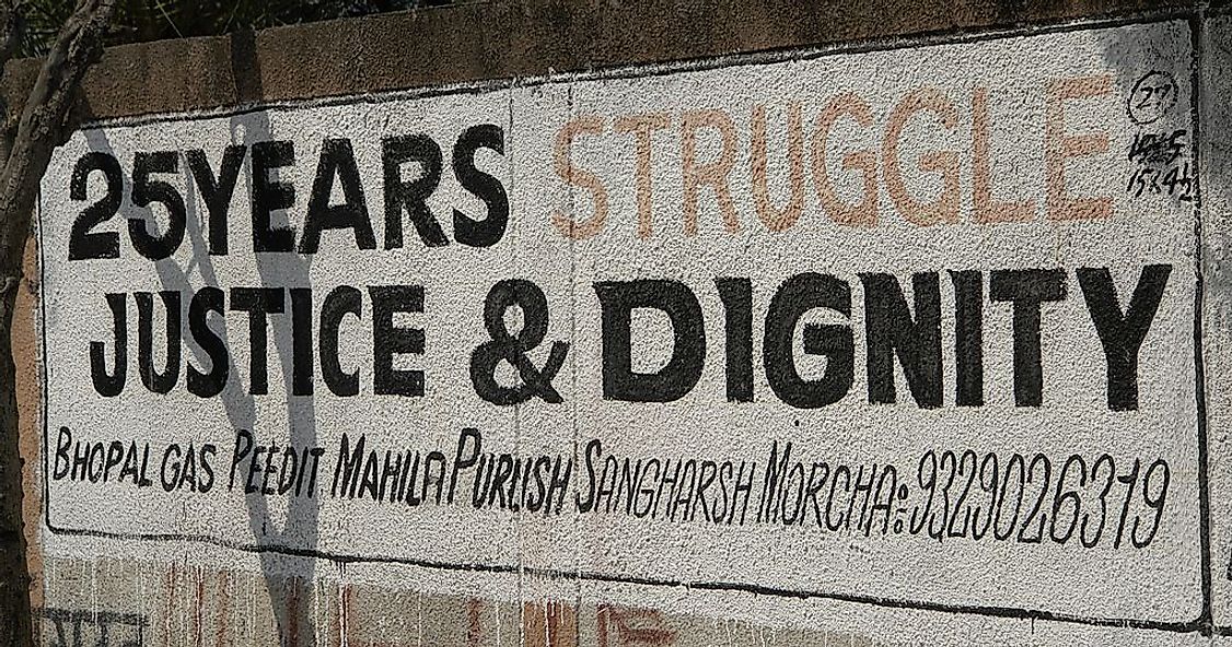 A wall art in India demanding justice for the victims of the Bhopal Gas Tragedy.