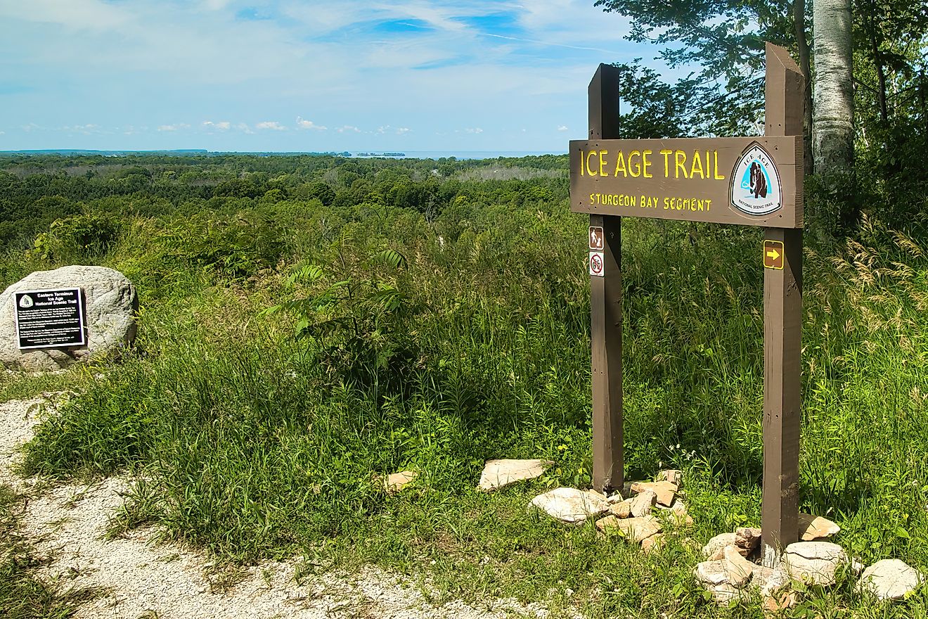 View of the Ice Age Trail in Sturgeon Bay, Wisconsin. Editorial credit: Dave Jonasen / Shutterstock.com