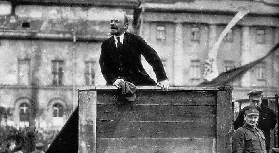 Lenin addressing a crowd in Sverdlov Square, Moscow, 1920.