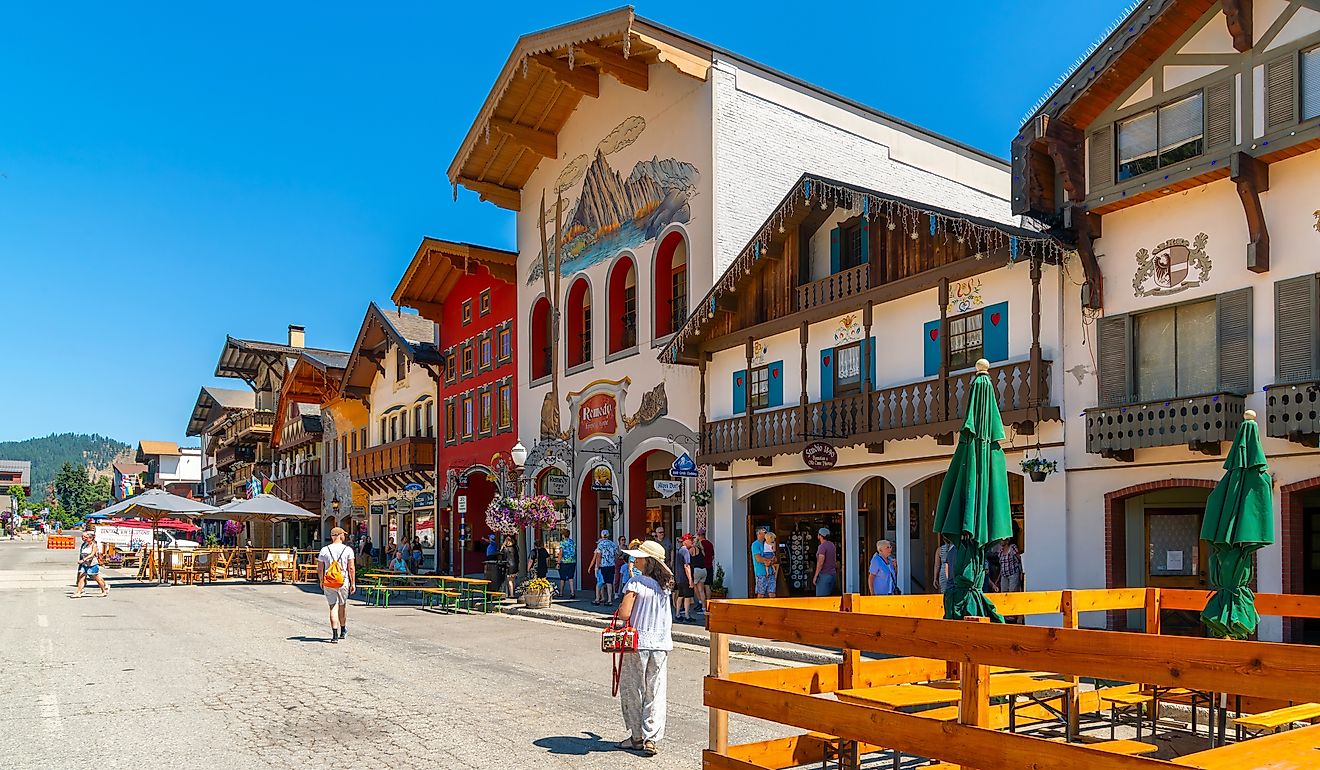 Street view in Leavenworth, Washington. Image credit Kirk Fisher via Shutterstock