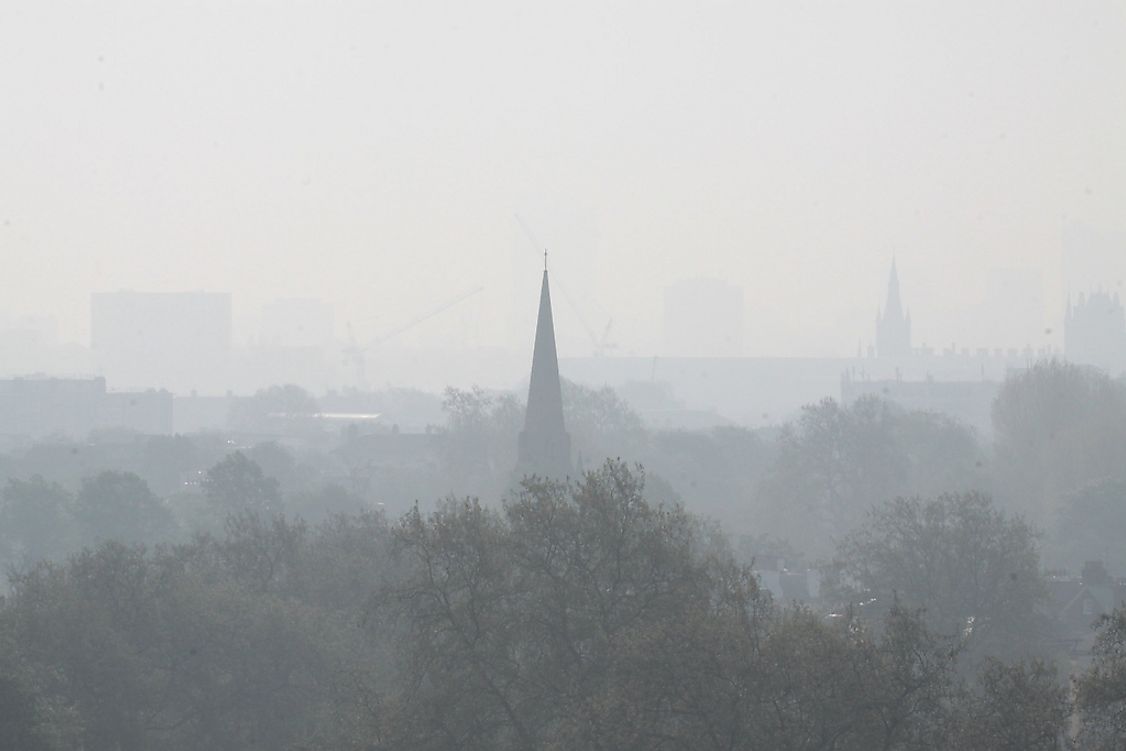 Smog in London as observed from Primrose Hill.