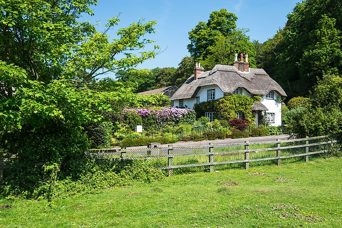 A typical cottage house in England. 