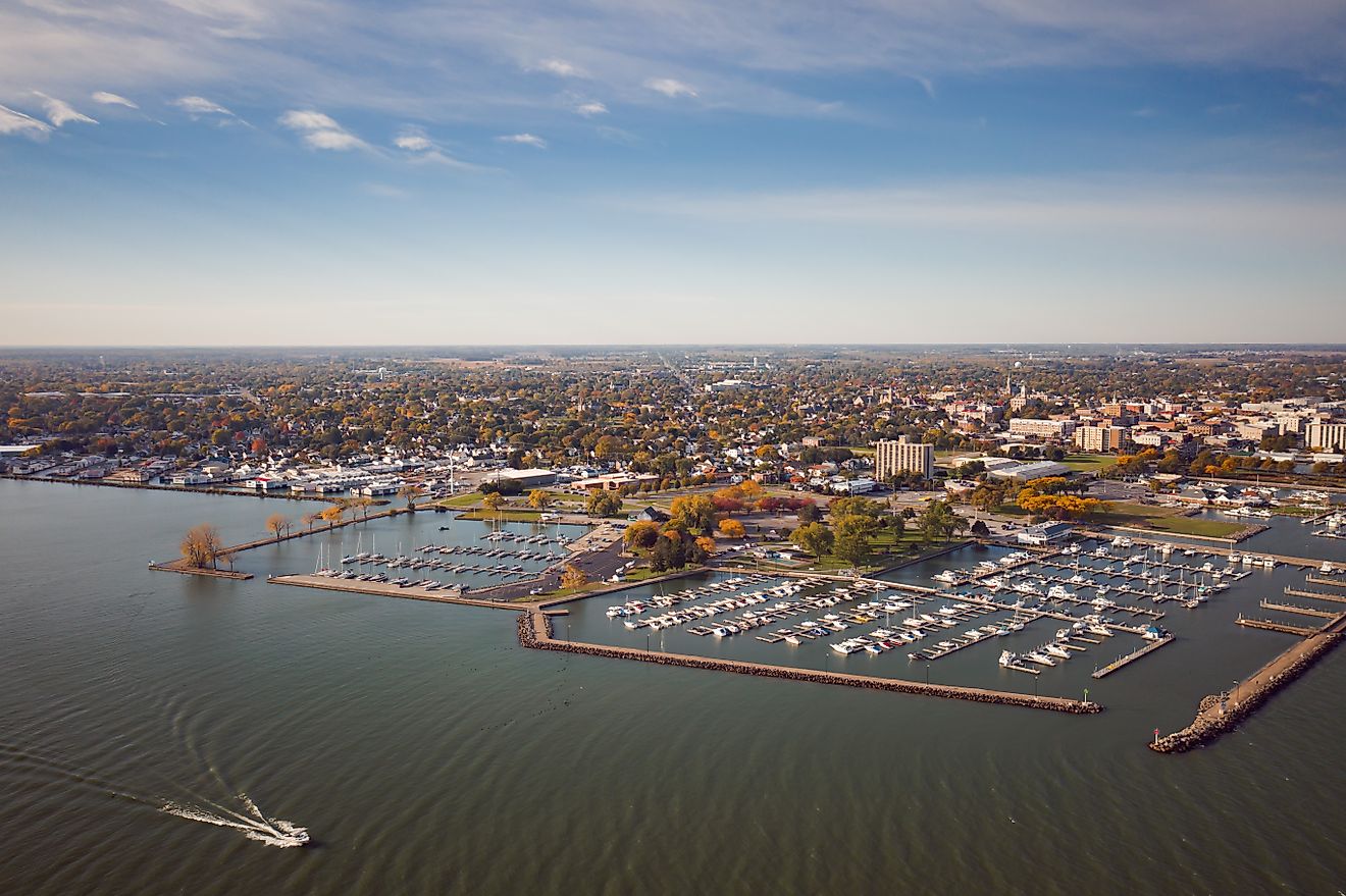 Panoramic view of the coast at Sandusky, Ohio.