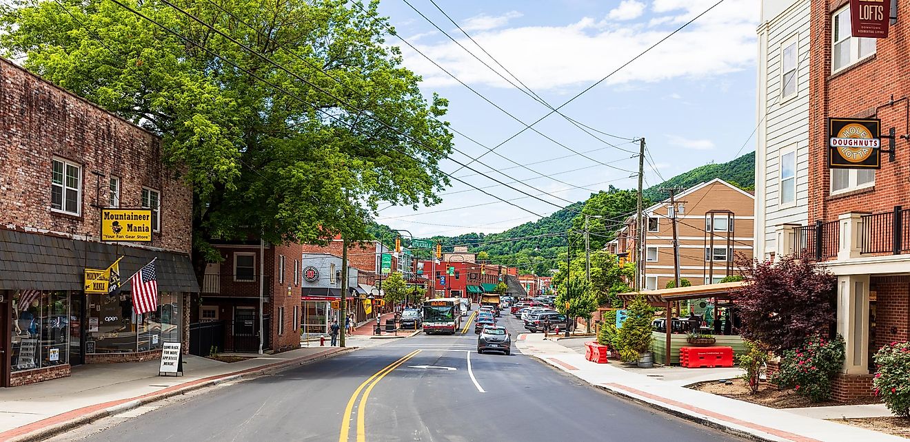 Main Street in Boone, North Carolina, USA. Editorial credit: Nolichuckyjake / Shutterstock.com