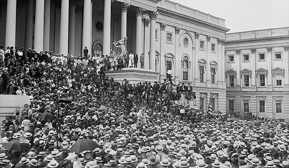 Gathering at the US Capitol in support of the exemption of beer and wine from the 18th Amendment in 1919.  Editorial credit: Everett Historical / Shutterstock.com