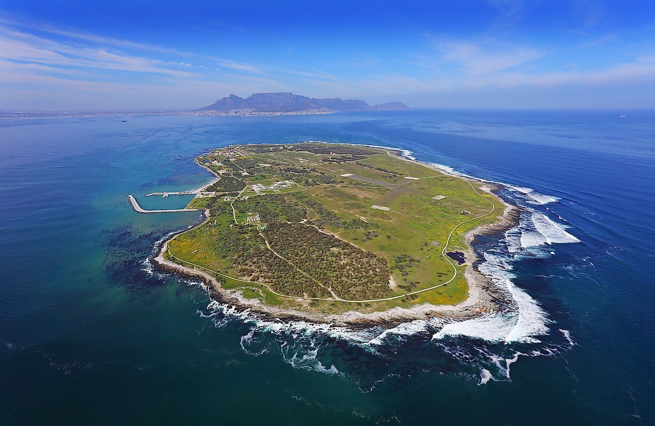 Aerial photo of Robben island. Editorial credit: Grant Duncan-Smith / Shutterstock.com