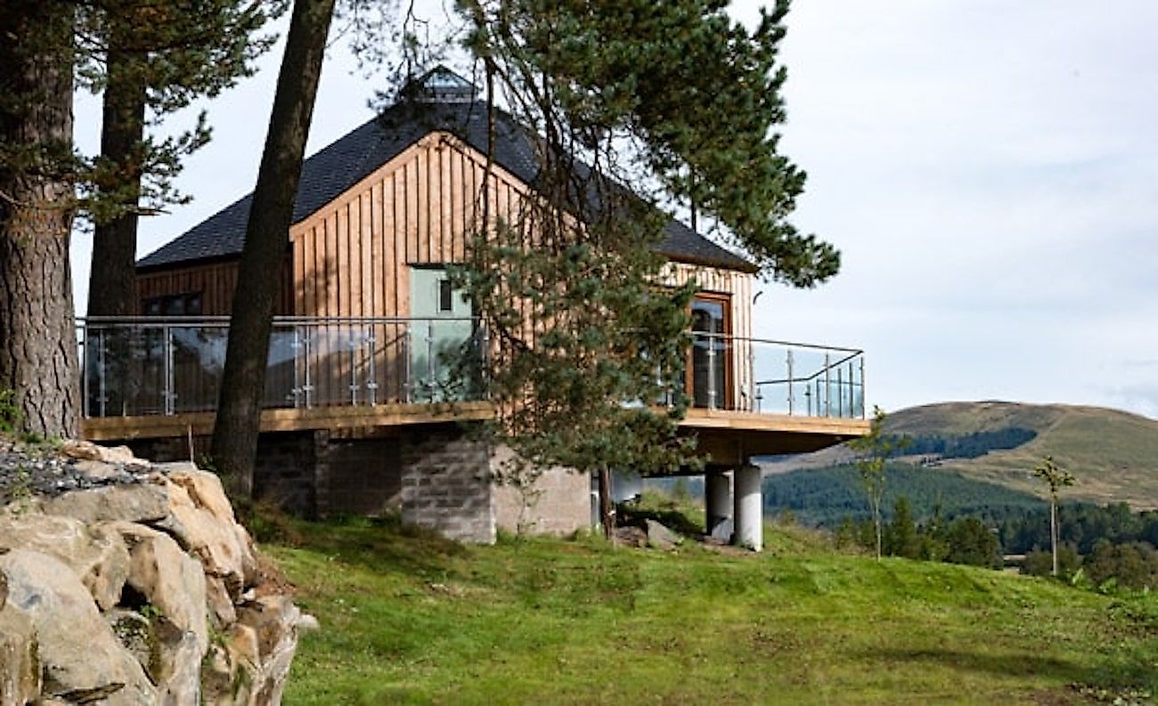 The Glenshee Treehouses. Image credit: www.dalnoid.co.uk