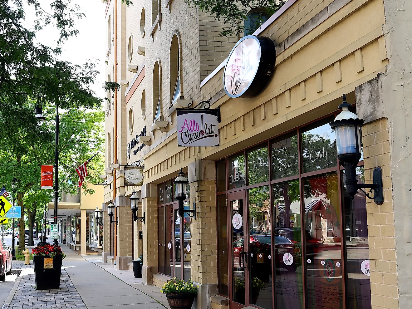 Small Town Store Fronts, Waukesha, Wisconsin. Editorial credit: Robert R French / Shutterstock.com