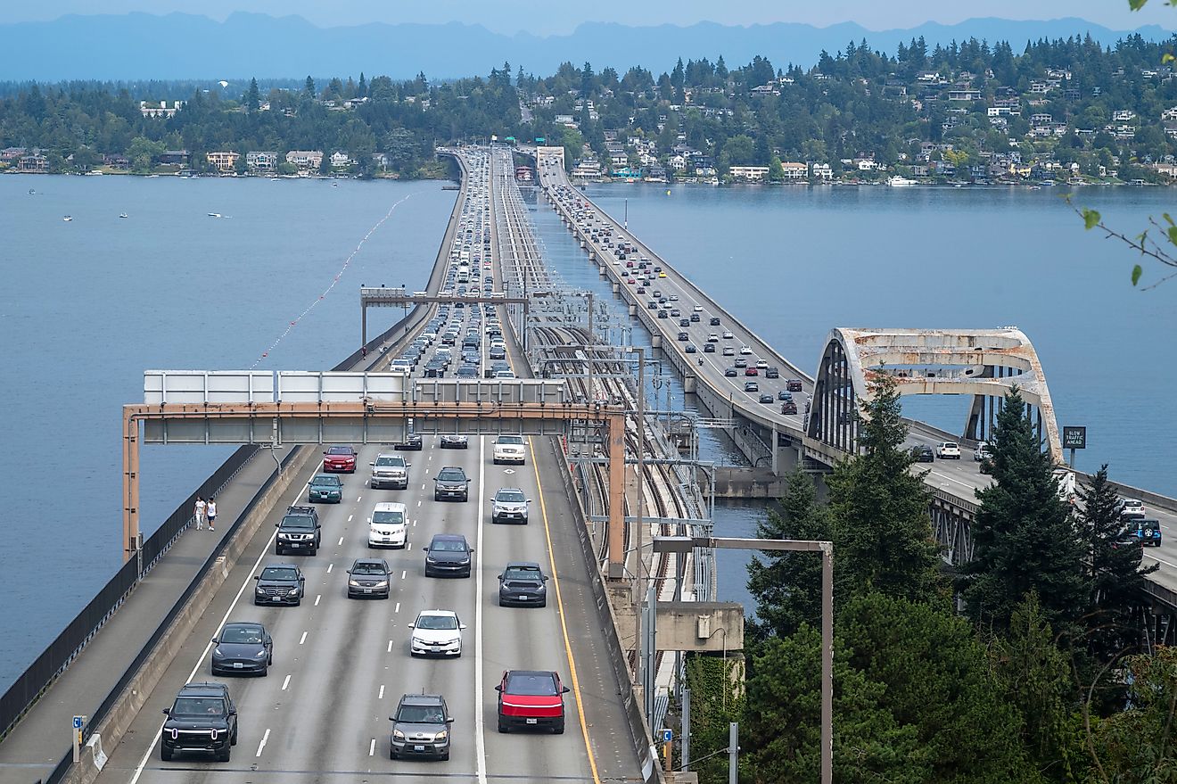 The Lacey V. Murrow Memorial Bridge in Seattle, Editorial credit: Ringo Chiu / Shutterstock.com