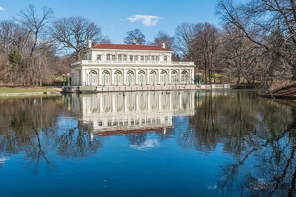 The area where the Battle of Long Island occurred is modern-day Prospect Park. 