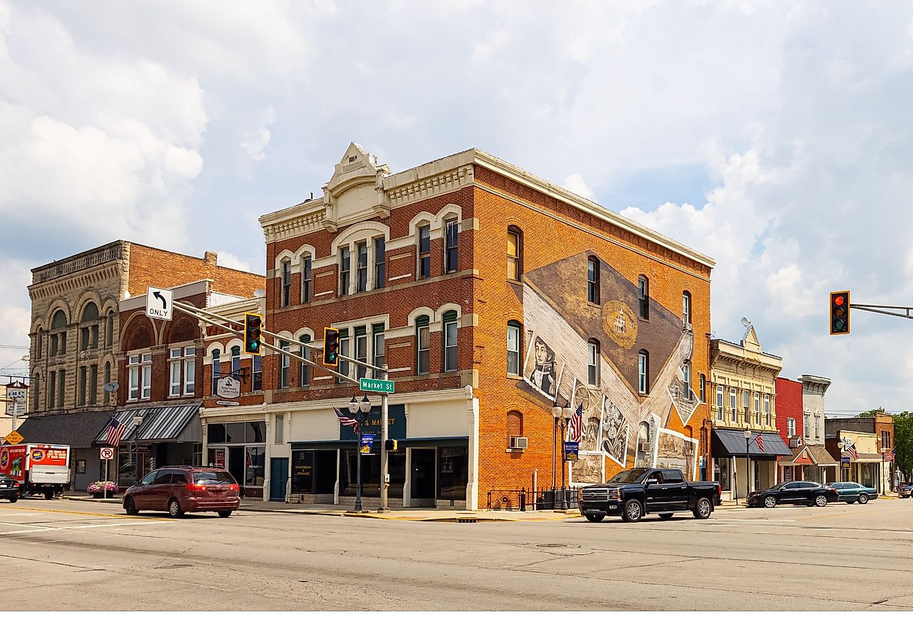 The business district on Bluffton's Main Street. Image credit: Roberto Galan via Shutterstock.