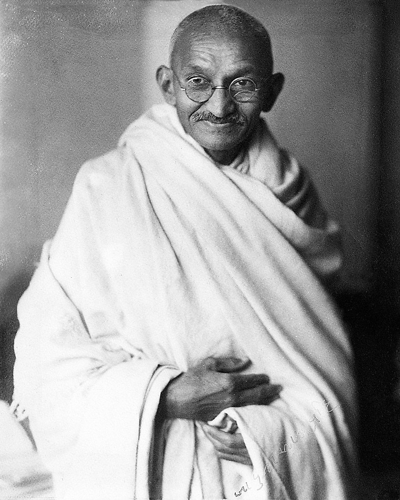 Mahatma Gandhi. Image credit: Elliott &amp/Public domain