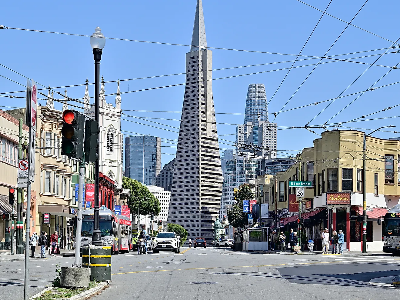 Transamerica Pyramid from Stockton Street in San Francisco California. Editorial credit: JChangCC / Shutterstock.com