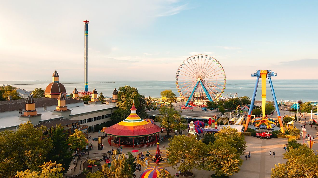 View from the Sky Ride at Cedar Point in Sandusky, Ohio. Image credit: Amp.pan / Shutterstock.com.