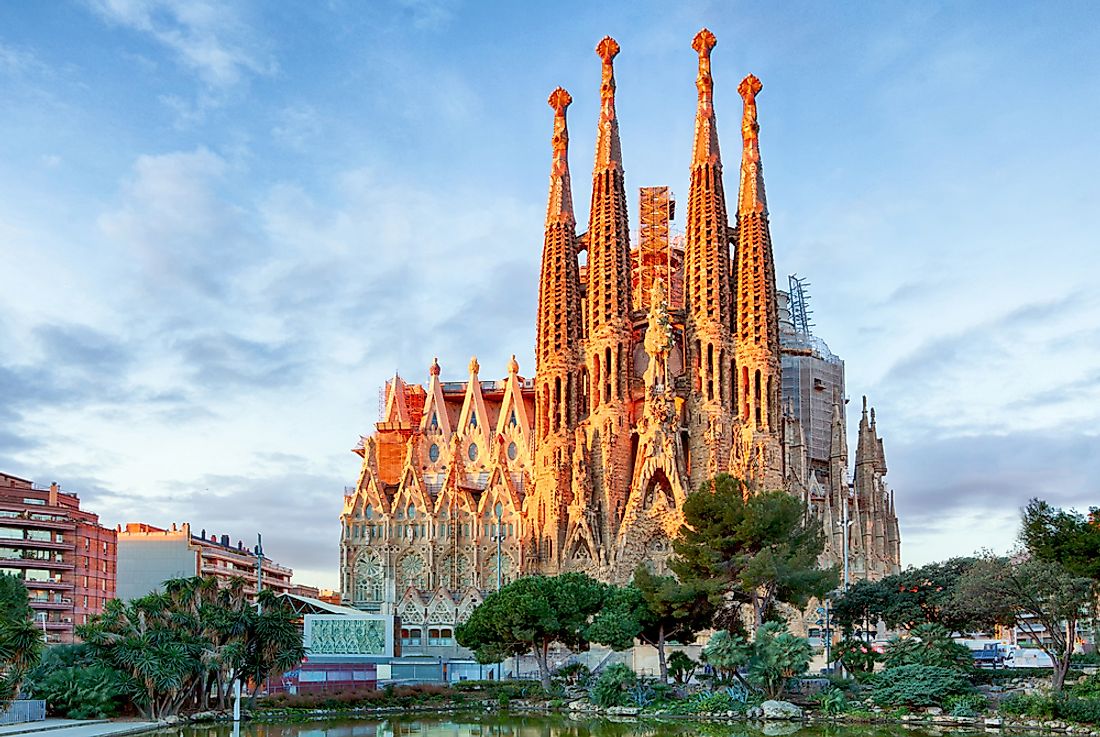 The Sagrada Familia has been reviewed on Tripadvisor more than any other attraction in the world. Photo credit: TTstudio / Shutterstock.com.