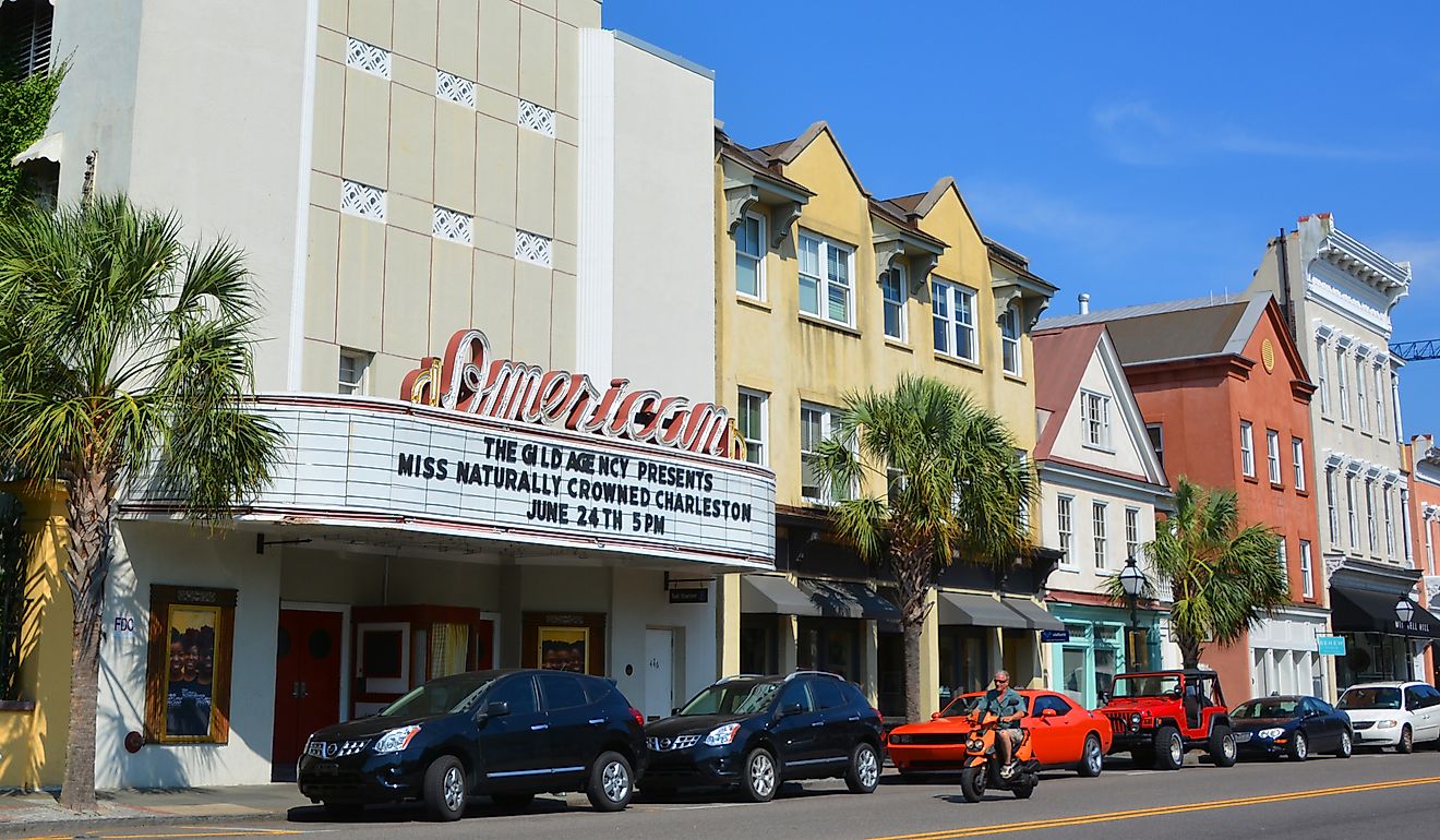 American Theater and its Art Deco facade in Charleaton. 