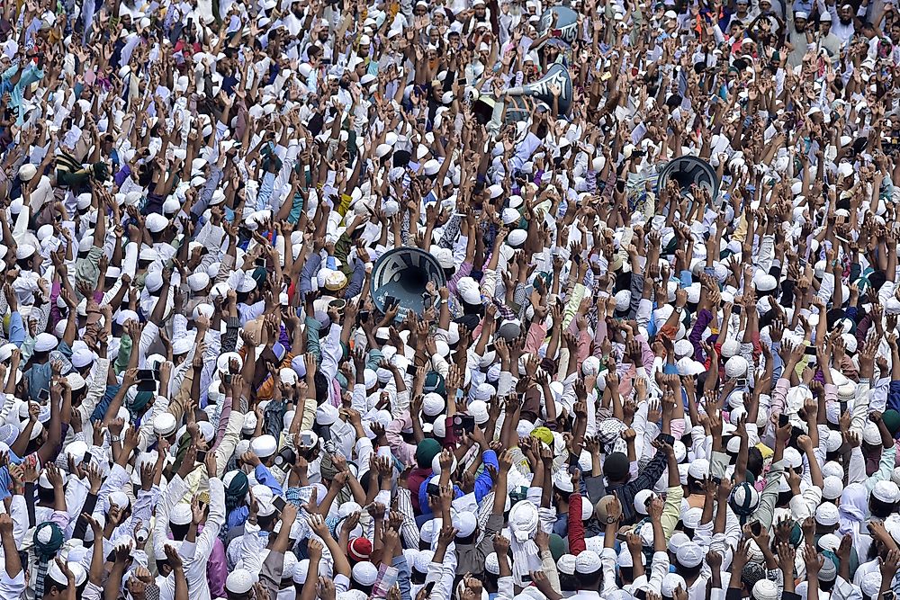 Bangaldeshi residents demonstrate support for the minority Rohingya community in Myanmar. Photo credit: Sk Hasan Ali / Shutterstock.com.