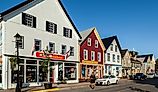Street view of St. Andrews (St. Andrews By-the-Sea) in new Brunswick, Canada, via JHVEPhoto / Shutterstock.com