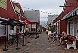 Shops and restaurants around Village of Fenwick, Fenwick Island, Delaware. Image credit Khairil Azhar Junos via Shutterstock