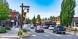 A view looking down the main street in downtown Sisters, Oregon. Editorial credit: Bob Pool / Shutterstock.com