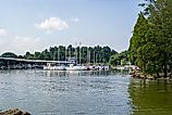 Fort Loudon Marina in Lenoir City Park, Lenoir City, Tennessee, USA.