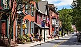 View of the historic town of Jim Thorpe (formerly Mauch Chunk) in the Lehigh Valley. Editorial credit: EQRoy / Shutterstock.com