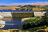 Grand Coulee Dam, America's largest Dam, Editorial credit: Dennis MacDonald / Shutterstock.com