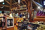Longmire General Store. By Joe Mabel, CC BY-SA 3.0, https://commons.wikimedia.org/w/index.php?curid=20231119