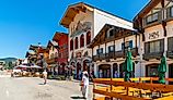 Street view in Leavenworth, Washington. Image credit Kirk Fisher via Shutterstock