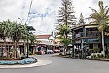 BYRON BAY, AUSTRALIA: Shops and businesses in the centre of Byron Bay, NSW, Australia