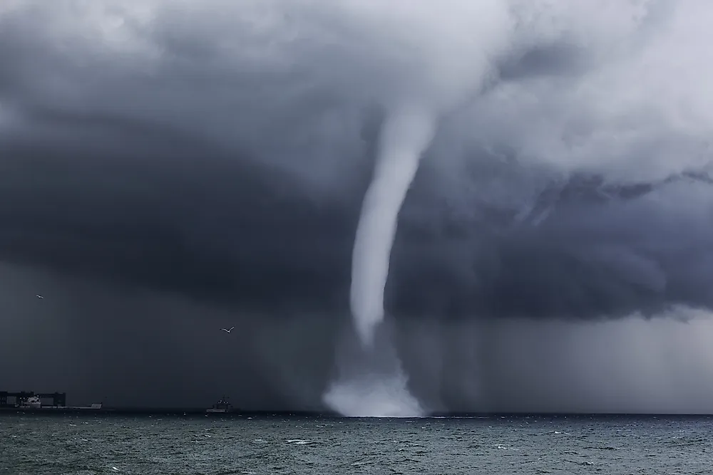 What Is a Waterspout? WorldAtlas