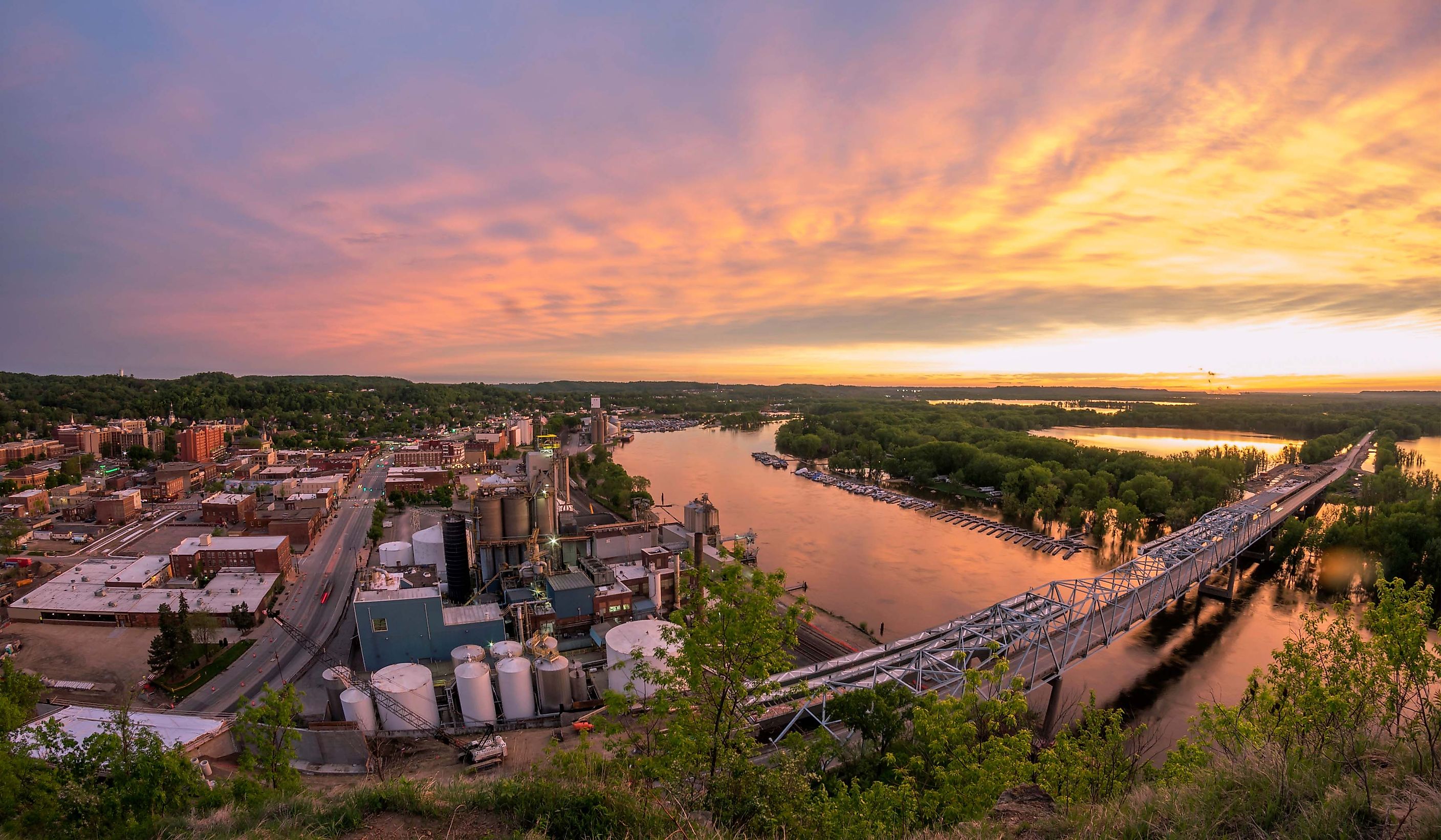 2025's 8 Most Scenic Minnesota Towns