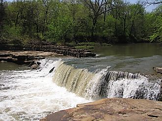 Elk Falls, Kansas (Credit: Michael Anderson via Flickr)