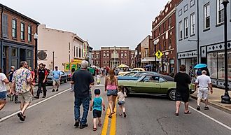 Elizabethtown, Kentucky. Editorial credit: Brian Koellish / Shutterstock.com