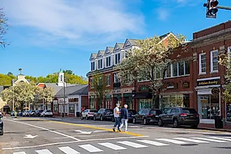 People walking on the historic district in Lexington, Massachusetts, via Wangkun Jia / Shutterstock.com