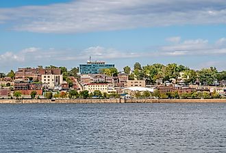 Cityscape panorama of Alton, Illinois on the Mississippi River.