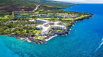 Resorts and coastal homes in Kailua, Oahu.