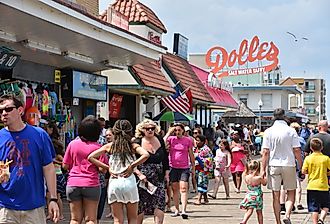 Boardwalk in Rehoboth Beach, Delaware. Image credit Ritu Manoj Jethani via Shutterstock