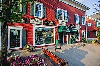 Shops in Stowe, Vermont. Don Landwherle / Shutterstock.com